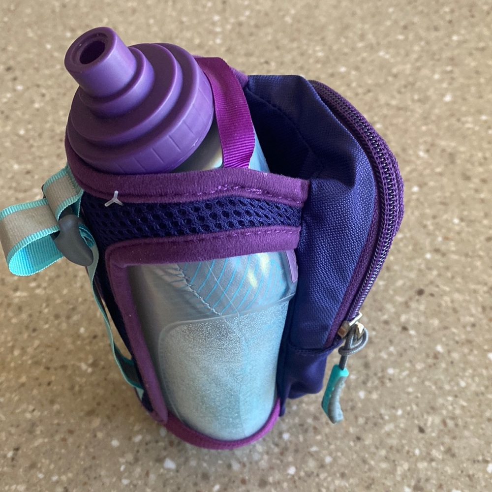 Nathan Speedshot Plus Water Bottle Runner Running NWOT never used
